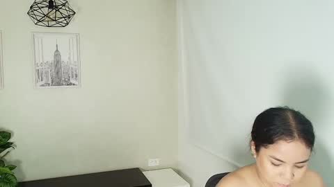 Victoria online show from 11-11-25, 10:48