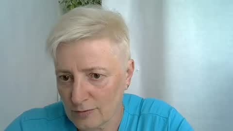 Snapshot of vea_motty chatting on 07-18-26, 01:04 vea_motty online show from 07-18-26, 01:04