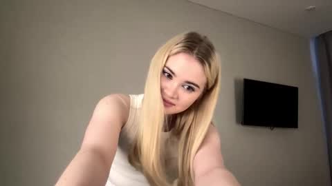 Monika online show from 03-02-26, 01:07