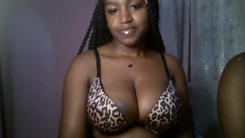 Snapshot of vee_quest chatting on 07-29-26, 10:41 vee_quest online show from 07-29-26, 10:41