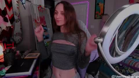Violet Weatherbee online show from 05-12-26, 12:41