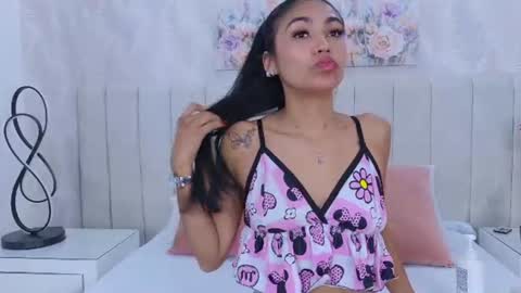 Snapshot of vega_sara chatting on 07-06-26, 07:38 Mia brando online show from 07-06-26, 07:38