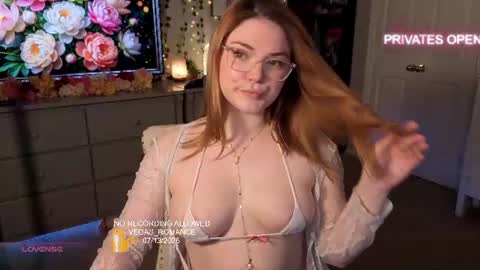 Snapshot of vegas_romance chatting on 07-14-26, 01:08 vegas_romance online show from 07-14-26, 01:08