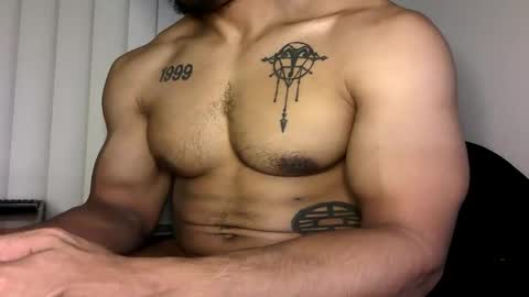 Vegas Love online show from 11-14-25, 08:02