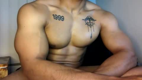 Vegas Love online show from 12-01-25, 08:52