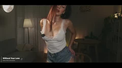 Snapshot of velavelle chatting on 06-10-26, 09:03 Try to unlock online show from 06-10-26, 09:03