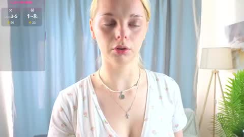 Snapshot of veldaduer chatting on 06-20-26, 03:20 veldaduer online show from 06-20-26, 03:20