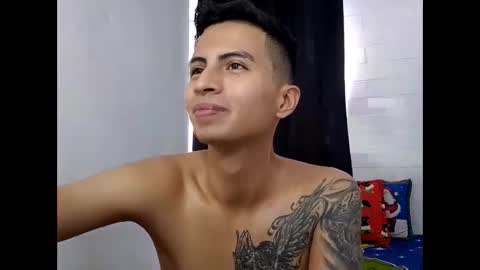 velk_hot1 online show from 12-27-24, 04:21