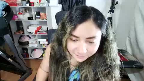 Im VelaI will be Christmas and New Year with my family December 22 to January 13 I will miss you guys. online show from 04-09-26, 05:51