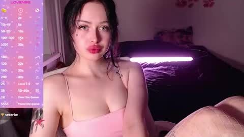 Snapshot of veloravexis chatting on 07-12-26, 07:38 Velora online show from 07-12-26, 07:38
