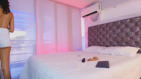 Snapshot of velunawings chatting on 03-04-26, 07:20 Barbie luna online show from 03-04-26, 07:20