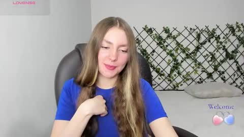 Sophi  online show from 02-16-26, 10:28