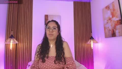 Emma Curly online show from 05-01-26, 12:21