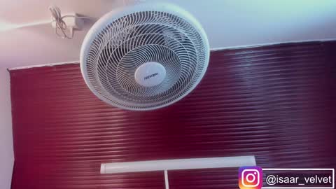 Isabella  online show from 02-16-26, 12:01