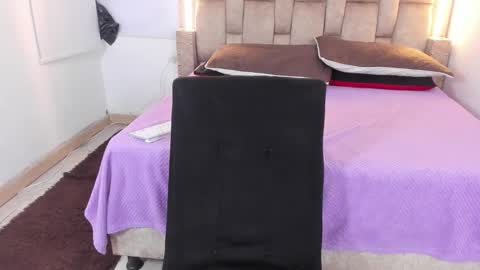 velvet_kiss0 online show from 11-27-25, 11:23