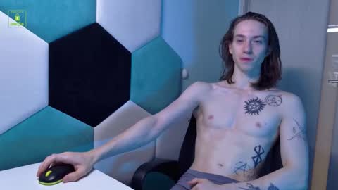 Ares online show from 09-26-25, 10:19