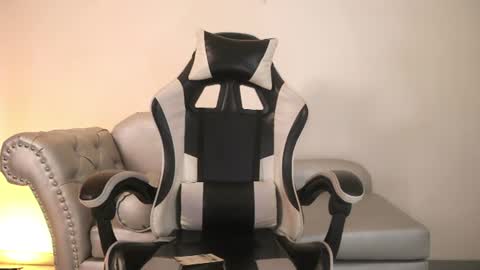 Velvet  online show from 06-23-26, 12:36