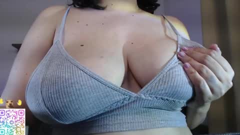 Snapshot of velvetcrystal chatting on 06-06-26, 12:38 Crystal PVT OPEN online show from 06-06-26, 12:38