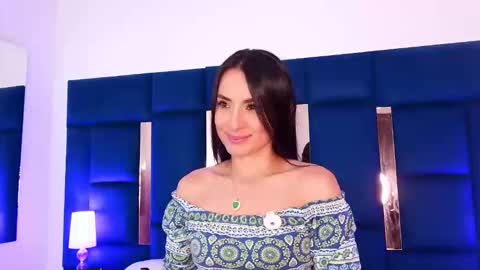 Velvet online show from 05-16-26, 01:54