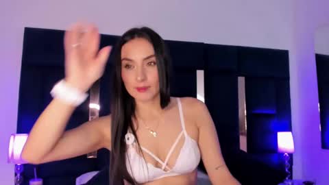 Velvet online show from 06-01-26, 01:24