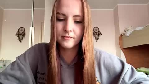 Snapshot of velvetmary chatting on 11-19-25, 04:34 Rachel online show from 11-19-25, 04:34