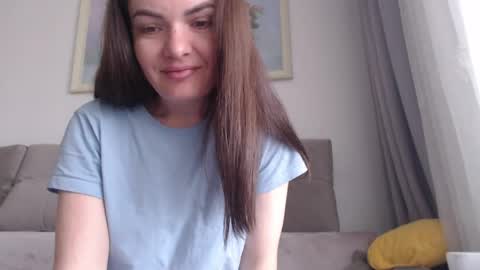 velvetmoon123 online show from 04-10-26, 06:29