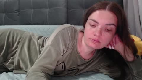 velvetmoon123 online show from 04-15-26, 05:31