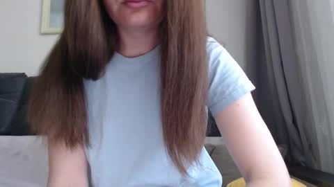 Snapshot of velvetmoon123 chatting on 05-24-26, 07:35 velvetmoon123 online show from 05-24-26, 07:35