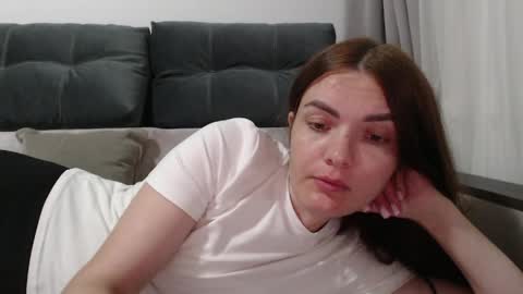 Snapshot of velvetmoon123 chatting on 05-31-26, 06:09 velvetmoon123 online show from 05-31-26, 06:09