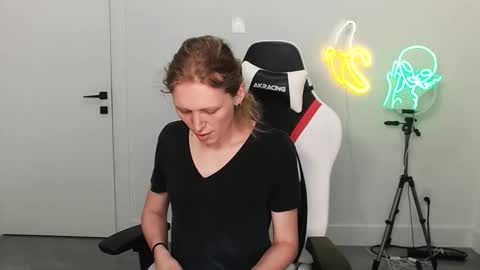 VelvetTGirl online show from 02-10-26, 10:47