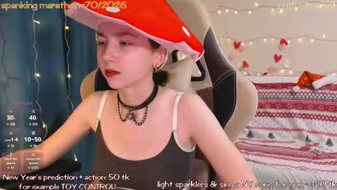 Snapshot of velvetvalkyries chatting on 01-16-26, 05:28 CLEOshort hair TIna long hair online show from 01-16-26, 05:28