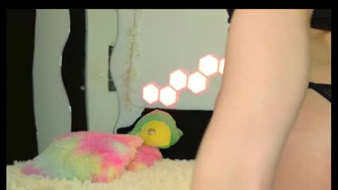 velvetvibes_ online show from 03-27-26, 01:33