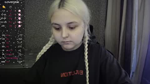 eva 3 online show from 09-26-25, 01:26