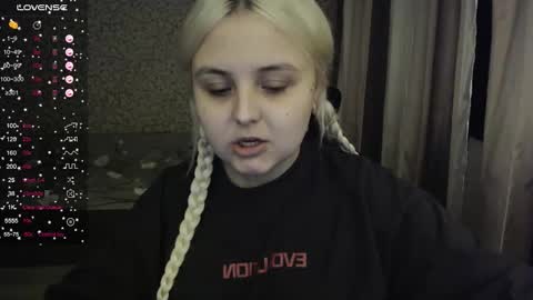 eva 3 online show from 09-30-25, 03:17