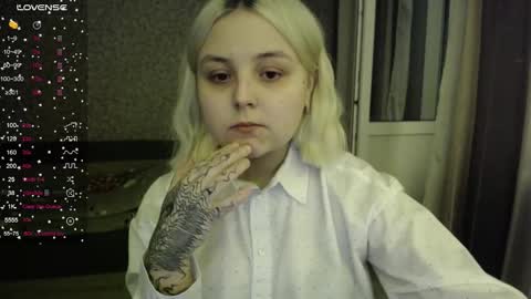 eva 3 online show from 10-26-25, 08:48