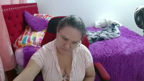 venecasexy44 online show from 04-07-26, 10:15