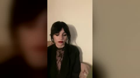 Snapshot of venom_goddess chatting on 06-25-26, 08:46 venom_goddess online show from 06-25-26, 08:46