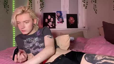 Snapshot of venti_gallagher chatting on 02-02-25, 07:14 Dorian online show from 02-02-25, 07:14