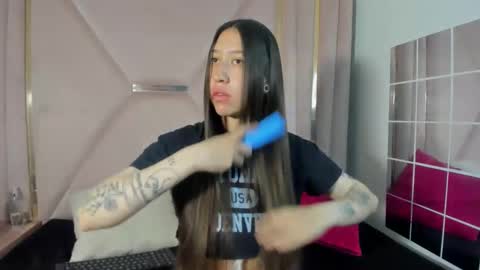 Snapshot of venurmorgan chatting on 09-23-25, 03:15 venurmorgan online show from 09-23-25, 03:15