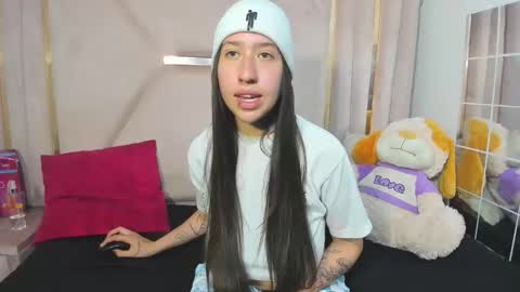 Snapshot of venurmorgan chatting on 10-27-25, 03:49 venurmorgan online show from 10-27-25, 03:49