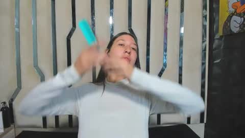 Snapshot of venurmorgan chatting on 11-04-25, 03:55 venurmorgan online show from 11-04-25, 03:55