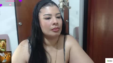 HI IM VENUS SMALL BOOBS  BIG HEART WARM PUSSY online show from 06-11-26, 11:47