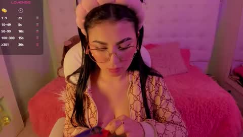 Snapshot of venus_blis chatting on 10-01-25, 12:55 Venus online show from 10-01-25, 12:55