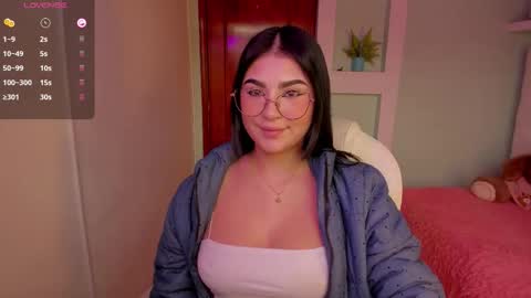 Snapshot of venus_blis chatting on 10-11-25, 01:31 Venus online show from 10-11-25, 01:31