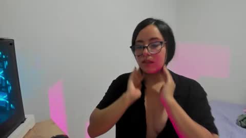 Venus online show from 10-22-25, 01:28