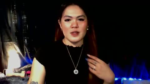 Snapshot of venus_colly chatting on 10-12-25, 01:15 I am Colly Your mystery girl online show from 10-12-25, 01:15