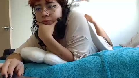 venus_midnight1 online show from 02-19-26, 06:15