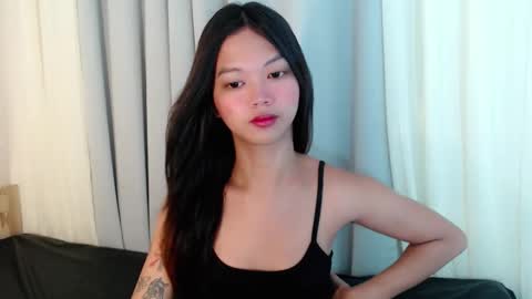 Snapshot of venus_mirage chatting on 05-14-26, 05:14 venus_mirage online show from 05-14-26, 05:14