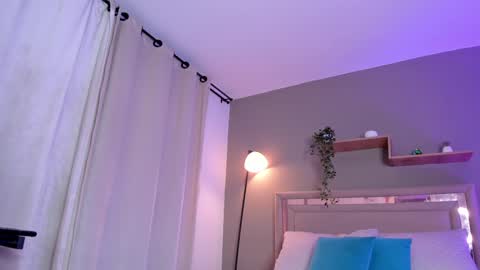 Snapshot of venus_reid chatting on 01-04-25, 08:06 venus_reid online show from 01-04-25, 08:06