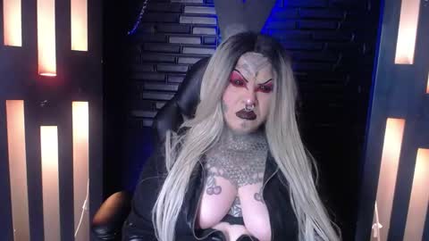 Venus Ink online show from 05-04-26, 03:19